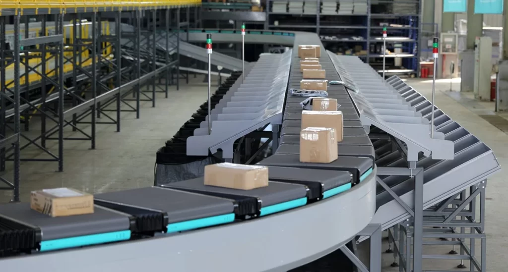 Cross Belt Sorter ile hızlı ürün yönlendirme